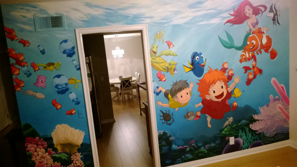父ちゃんすげえ!!　生まれてくる娘のために子ども部屋に超絶クオリティの『ジブリ』の壁画を描いたパパが素敵