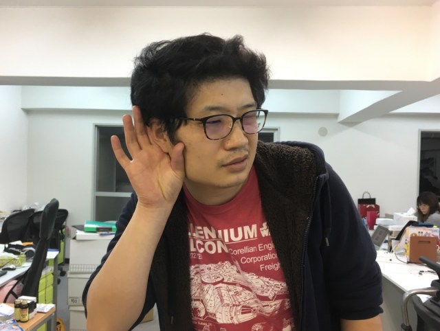 【聞き間違い】外国人に「このへんにマドンナいる？」と英語で質問されたと思って答えたら… “全然違うこと” 言っててビビった話