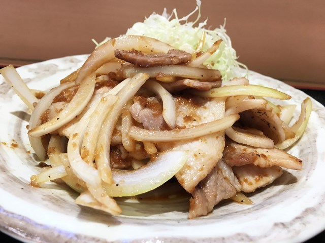 立ち食いそば屋だけど “肉しょうが定食” がウマイ！ 半蔵門『あさひ』は14時以降に行くべき理由 / 立ち食いそば放浪記：第168回