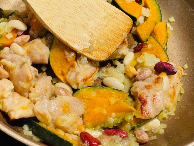 キャンプ飯の食材セットが届く『ソトレシピ ミールキット』が便利すぎて驚き！ こんな人にオススメ!!