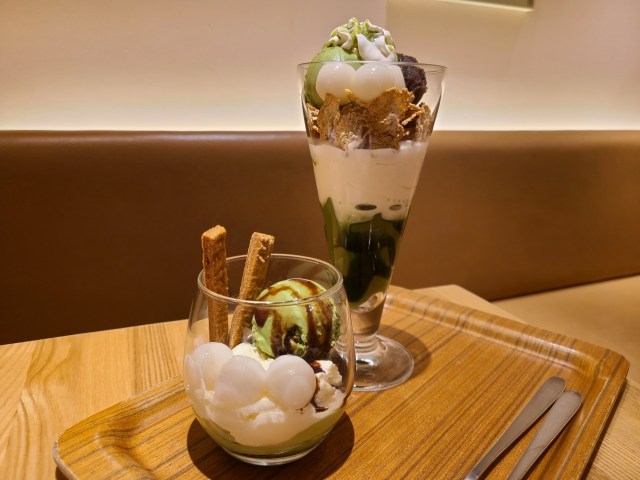 【新商品】ナナズグリーンティーの新グラスパフェがかわいい！ 既存パフェと食べ比べてみたよ